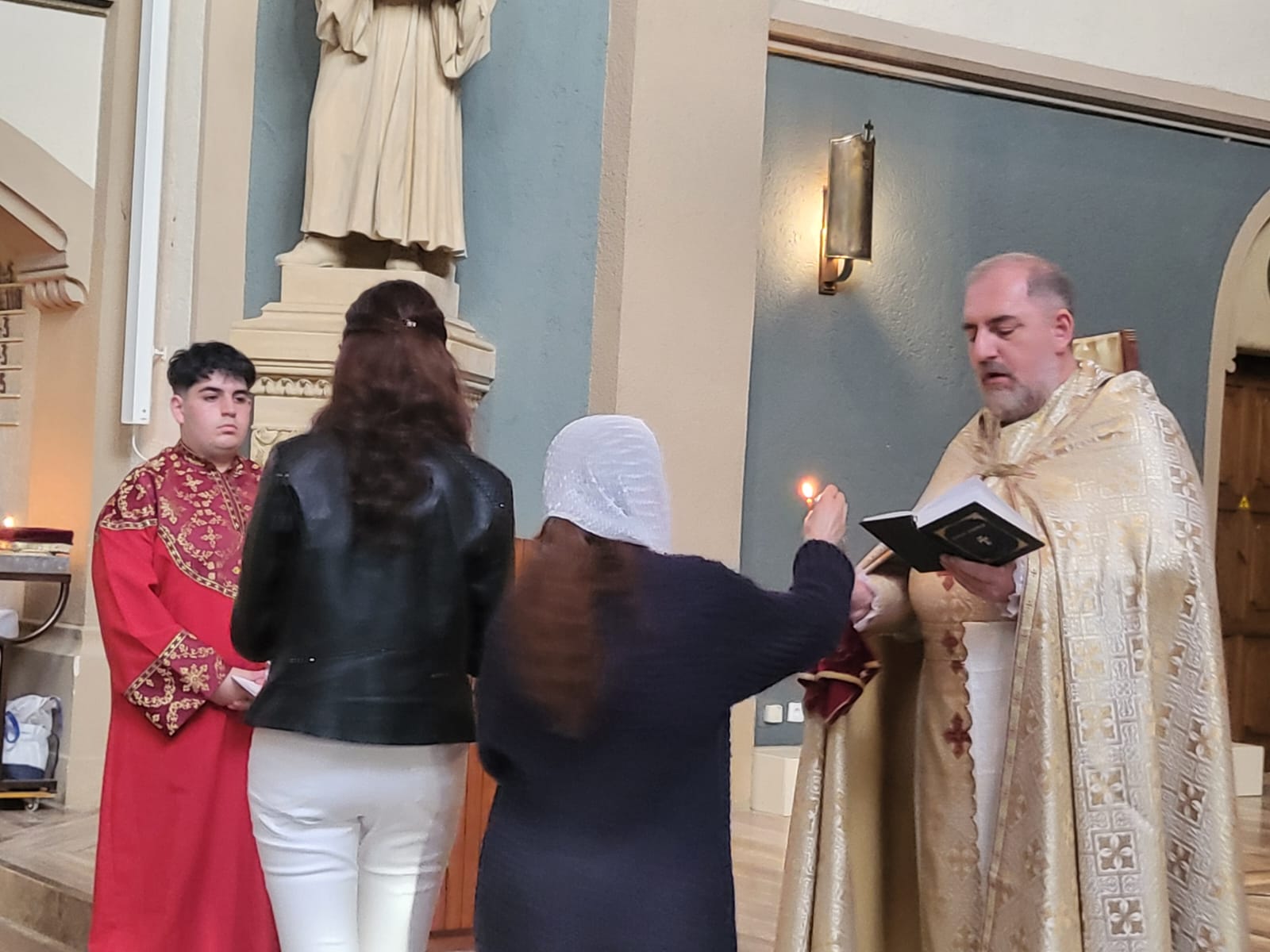 Feier der Osternachtsliturgie in Stuttgart6