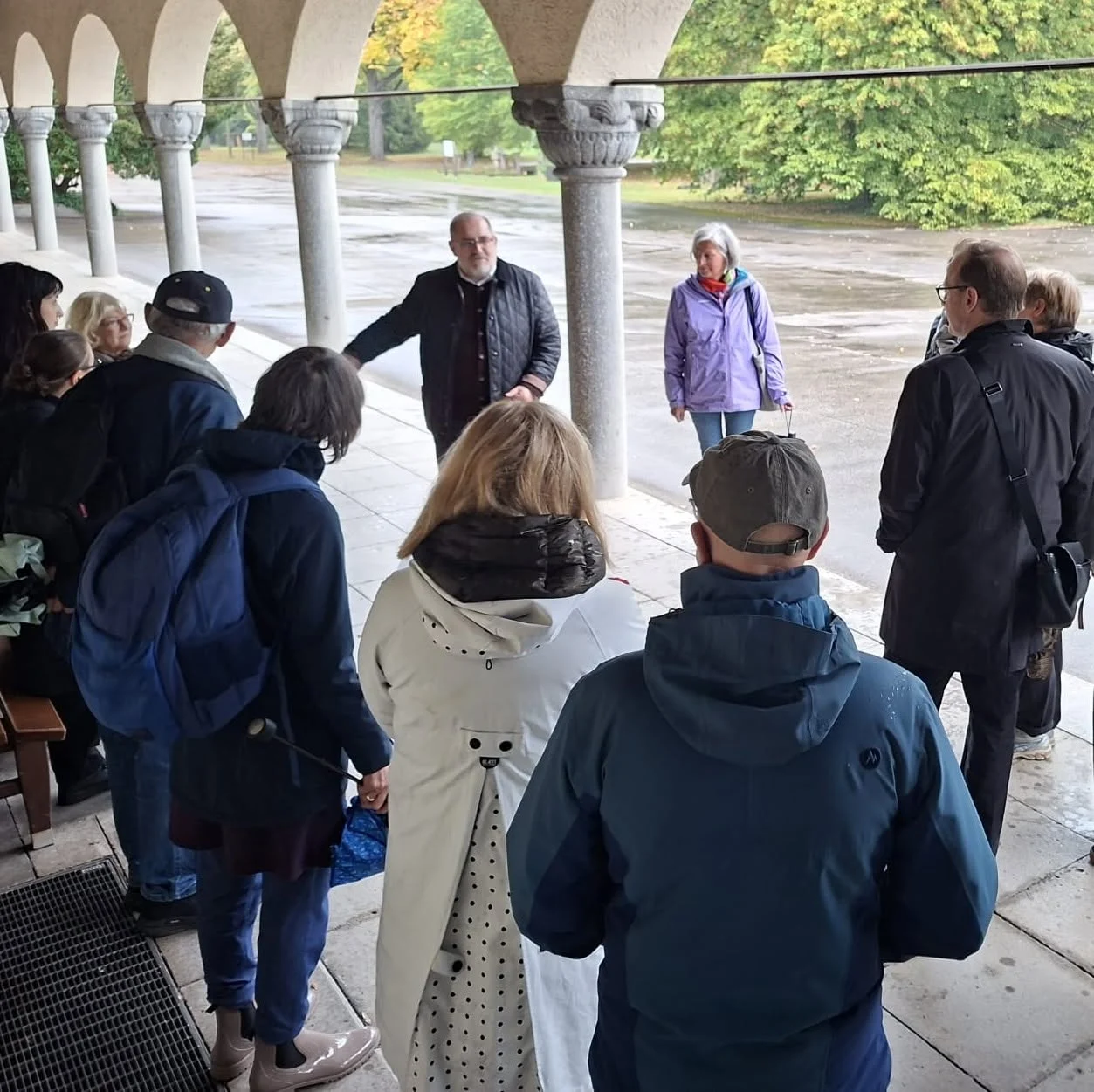 Gesprächsspaziergang „Armenische Spuren in Stuttgart“ auf dem Hauptfriedhof