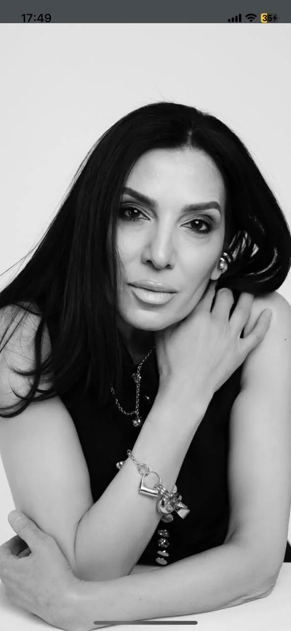 Die Sängerin Emma Petrosyan